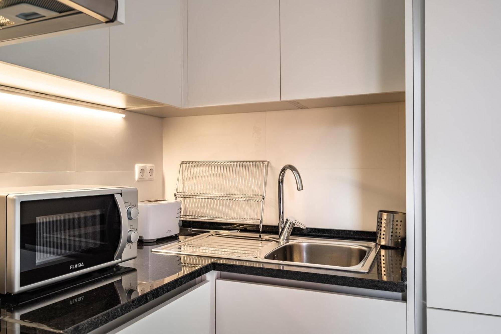 Akicity Arroios Evergreen Apartment *